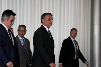 Brasil: Piden a militares mantener a Bolsonaro en el poder