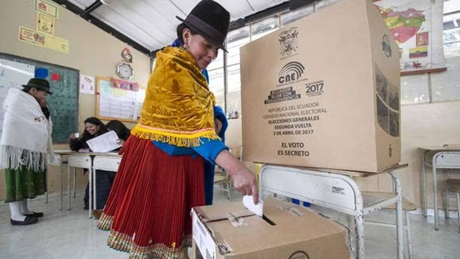 Ecuador vota este domingo para elegir autoridades locales y definir reformas constitucionales 