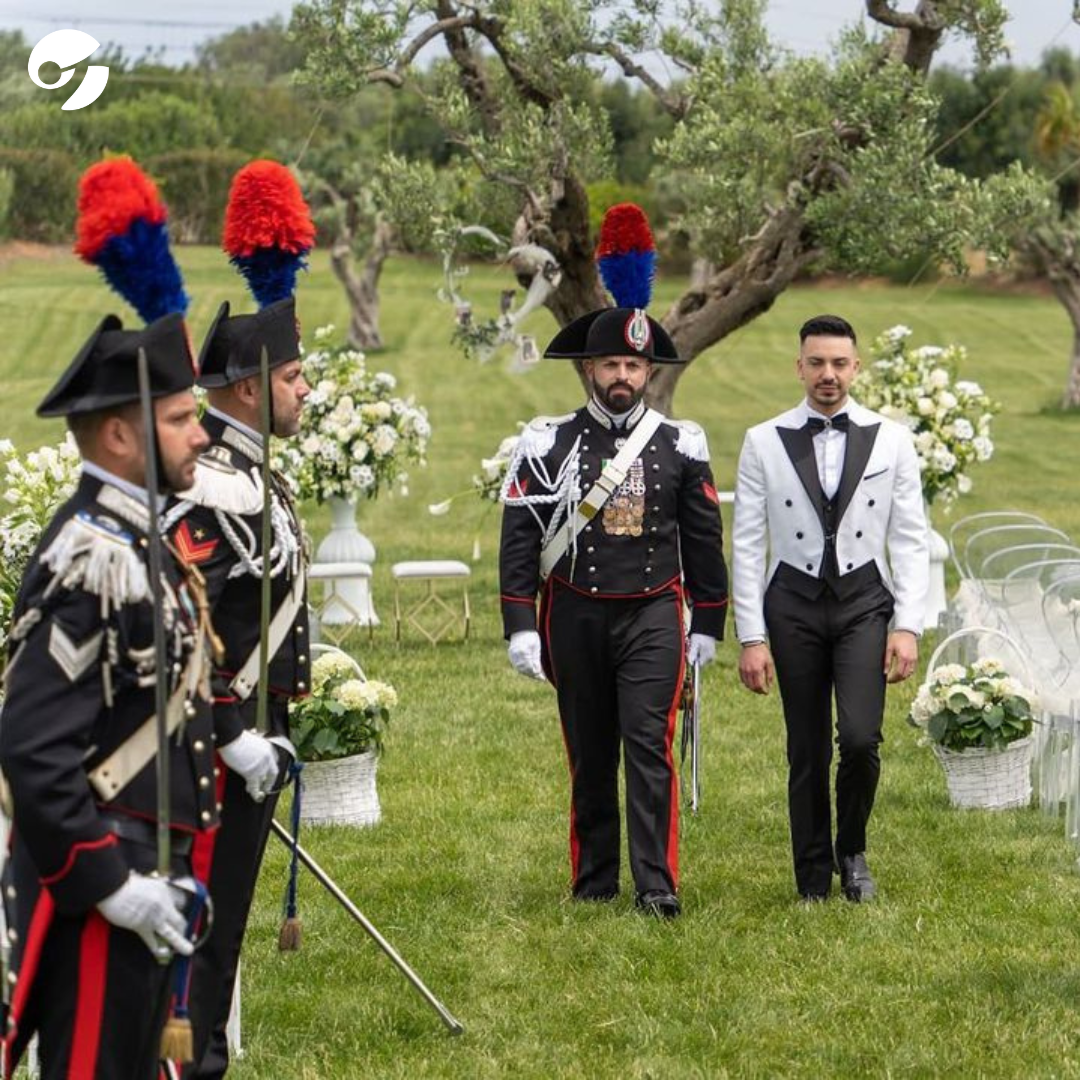 Por primera vez, un militar se casó con su pareja luciendo el uniforme oficial