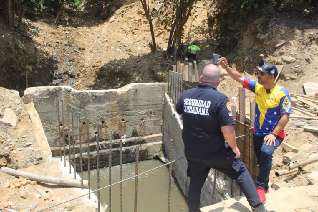 Gobernador de La Guaira inspecciona avances del Plan de Acción Climática en Punta de Mulatos