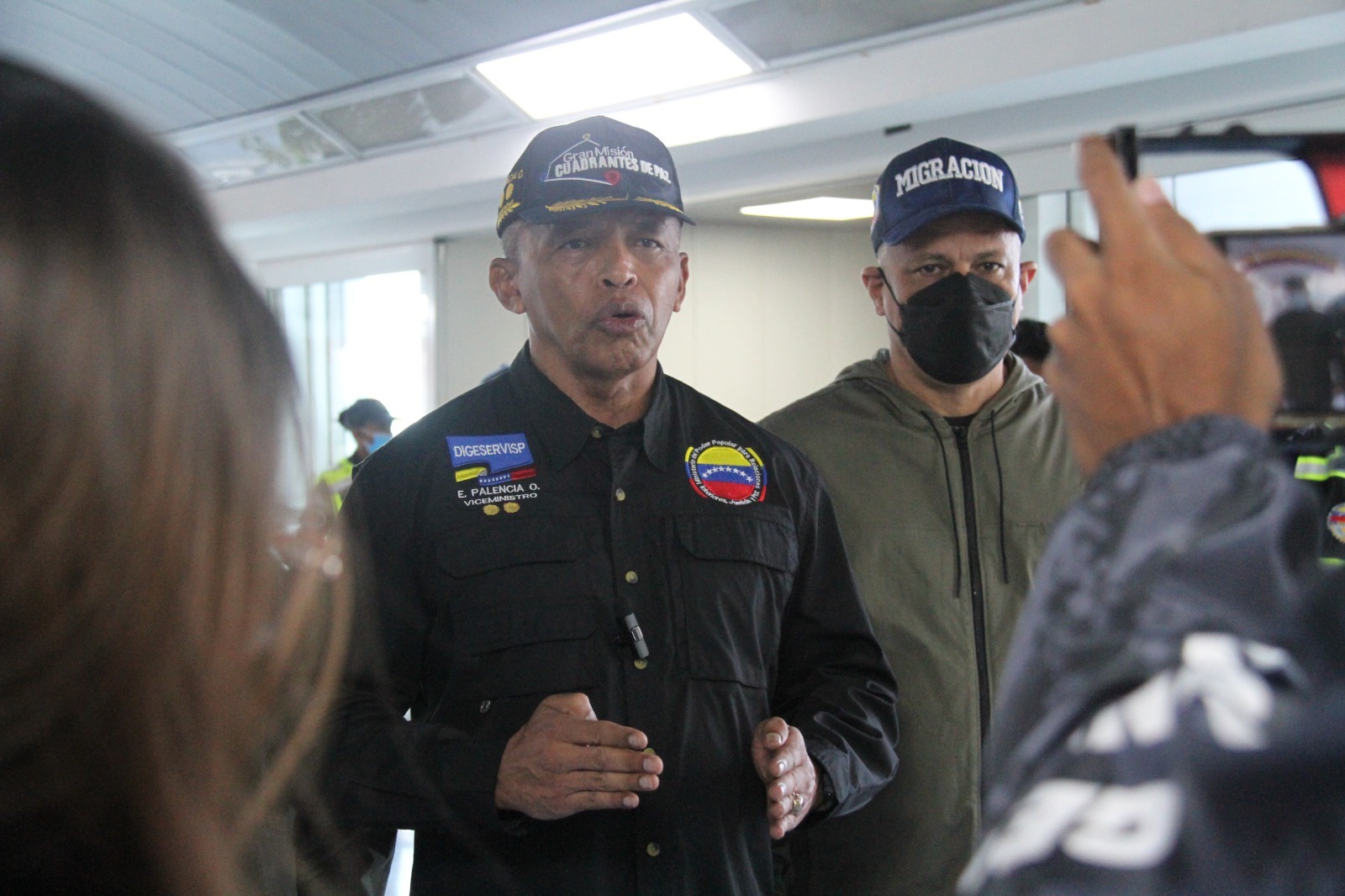 Arriba a Maiquetía tercer vuelo con venezolanos repatriados desde EEUU
