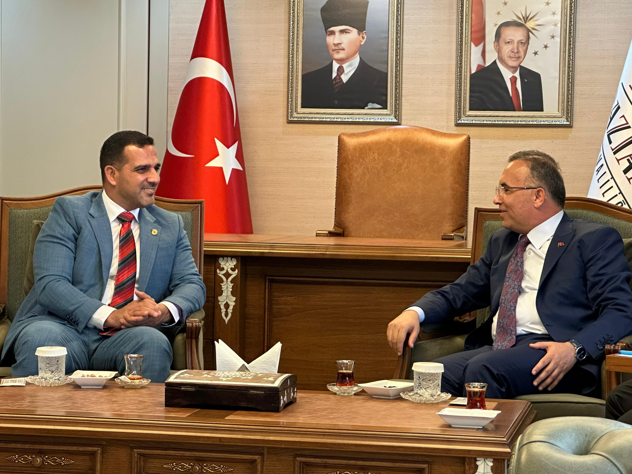 Gobernador Terán recibe propuesta de hermanamiento entre La Guaira y Gaziantep, en Turquía